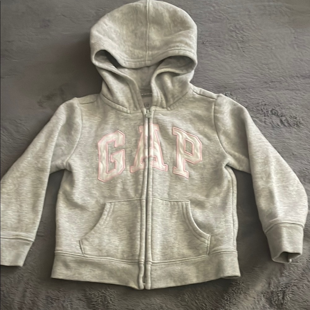GAP Gray Zip-Up Hoodie Sweatshirt with Ribbed Cuffs